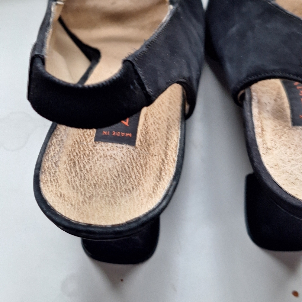 Black Suede 1940 Black Women's Shoes - Picture 6 of 9